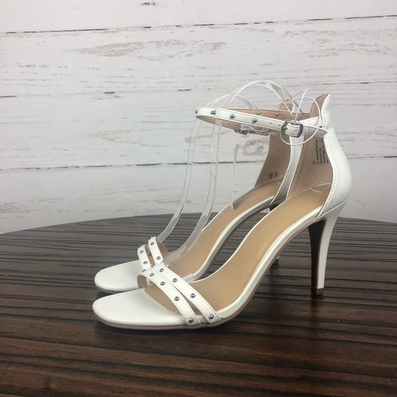 a new day Shoes - NWT a new day White Heels with Studs 10